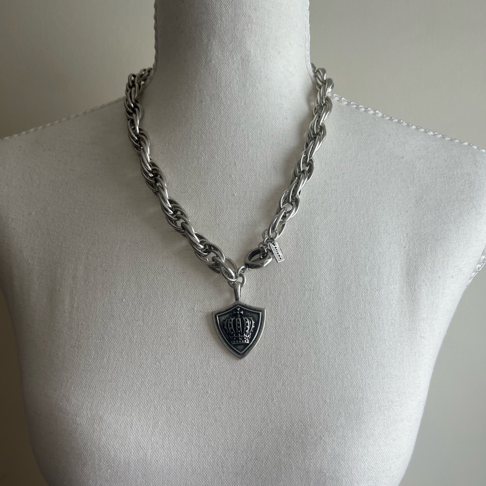 Stigma silver-colored 9-inch rope chain with crown pendant